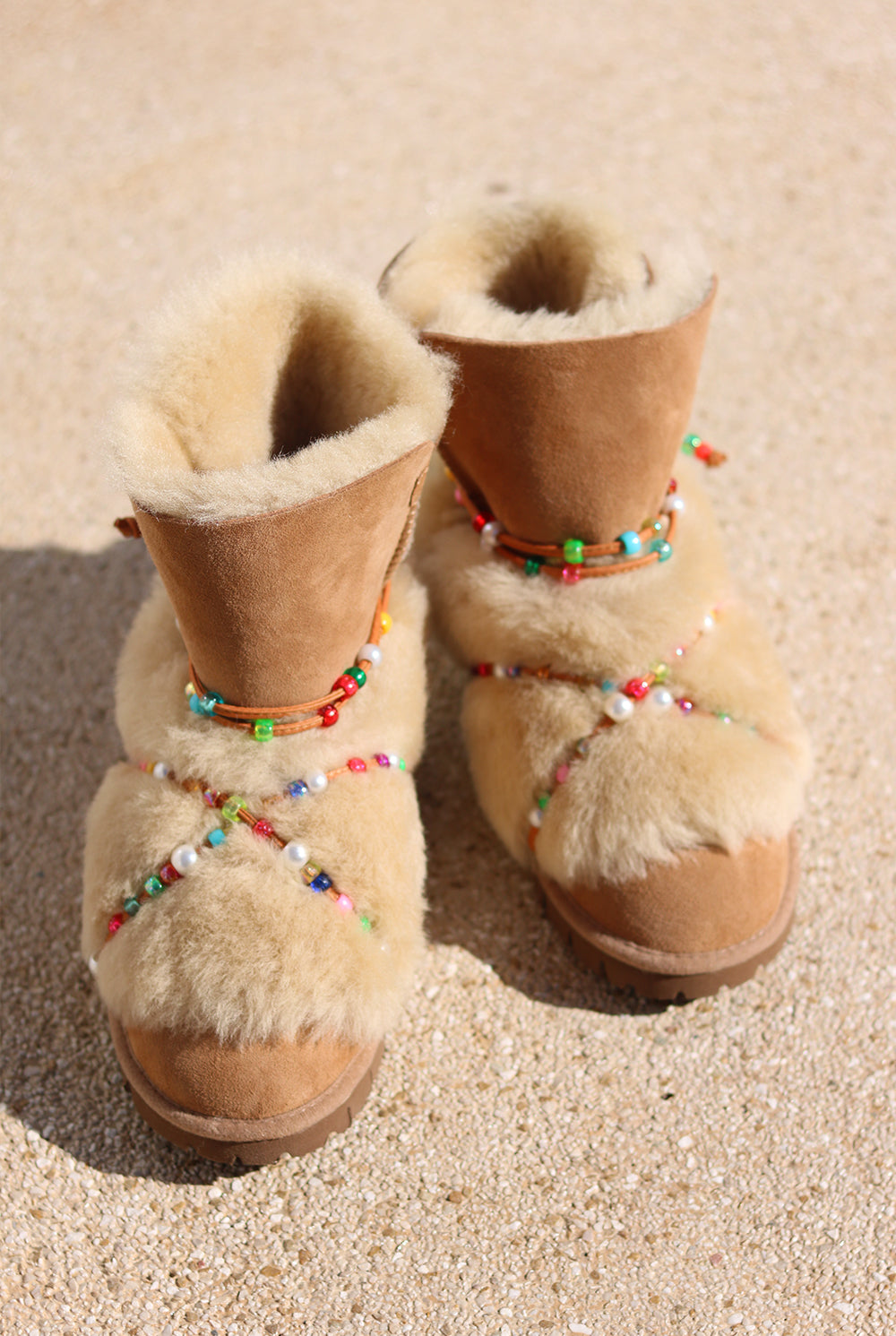LEO RAINBOW BEADS, the shearling boots