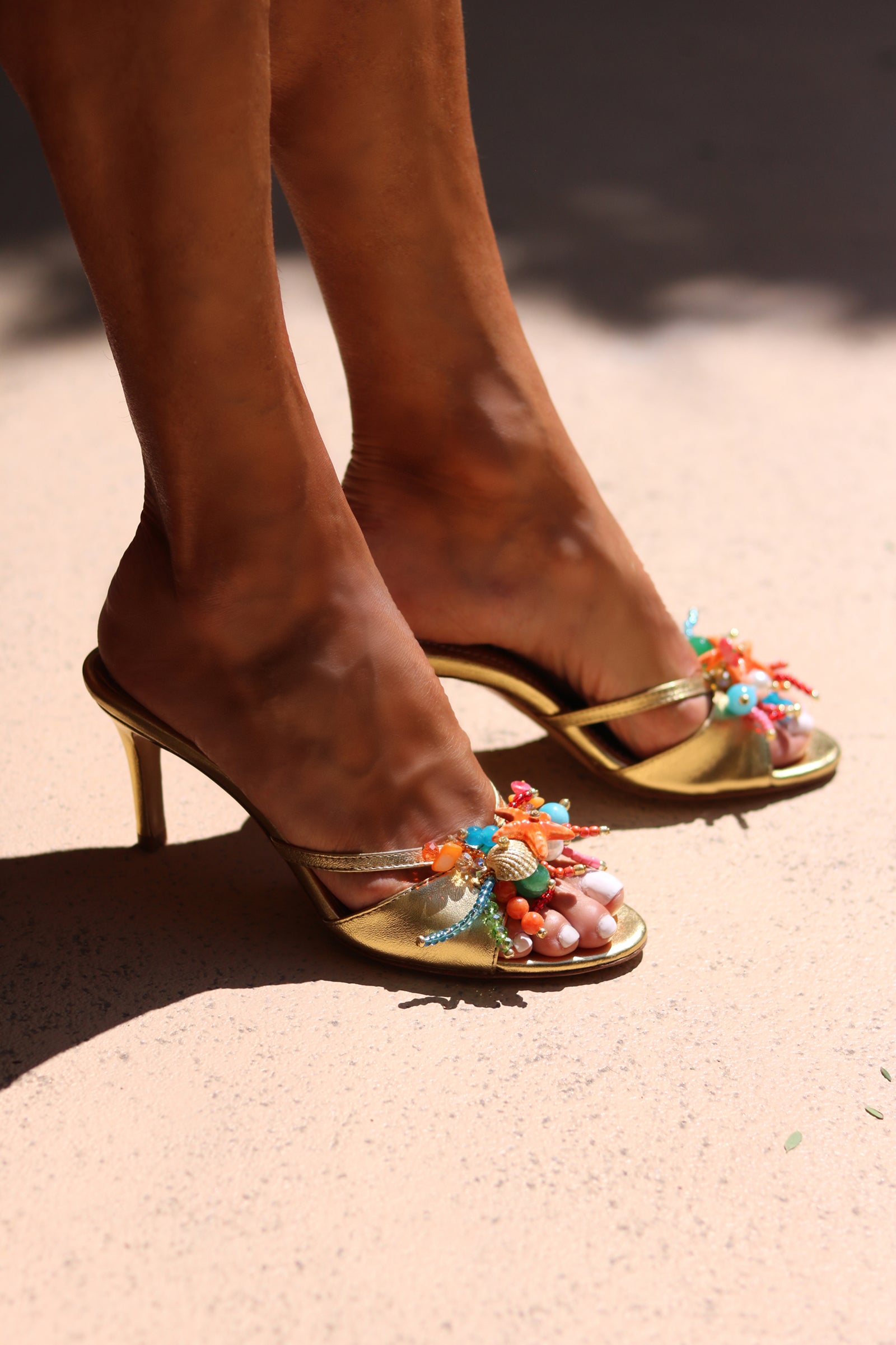 BAHAMAS, MULES