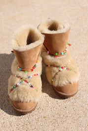 LEO RAINBOW BEADS, die Shearling-Stiefel