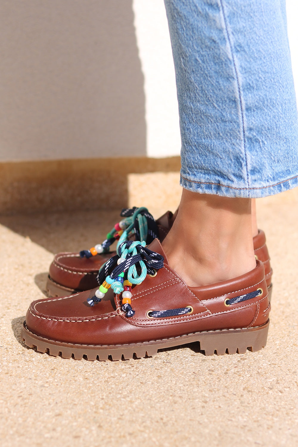 Ben chunky leather boat shoes side view — tan leather boat shoes with handcrafted multicolour beaded laces and chunky rubber sole, luxury shoes by Alameda Turquesa Portugal