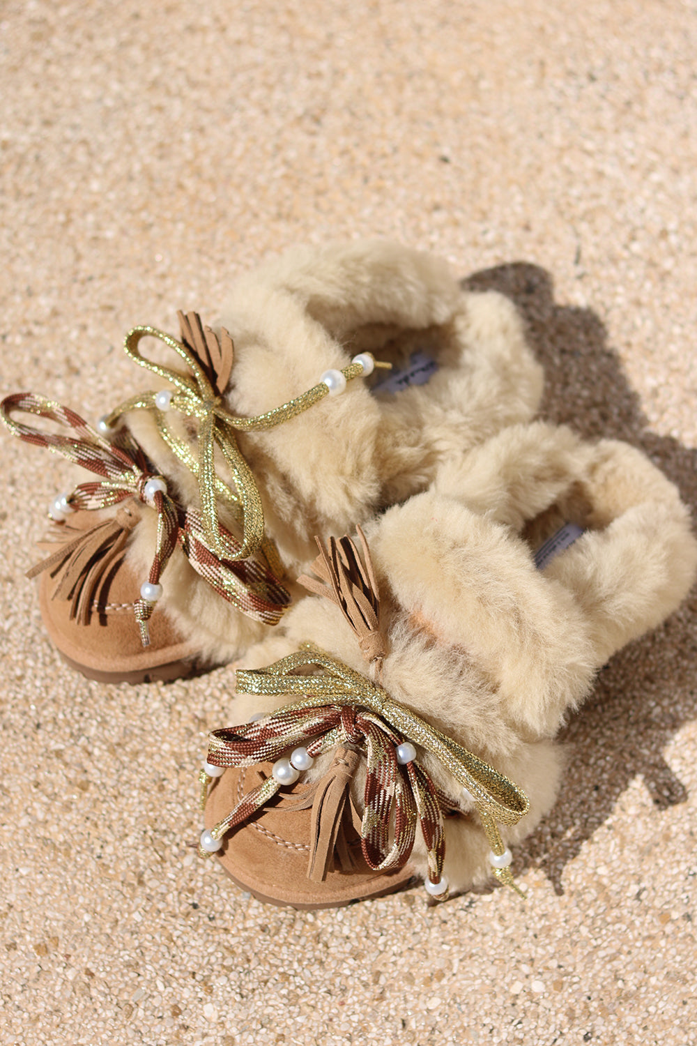 LOLA FESTIVE EDITION, shearling loafers