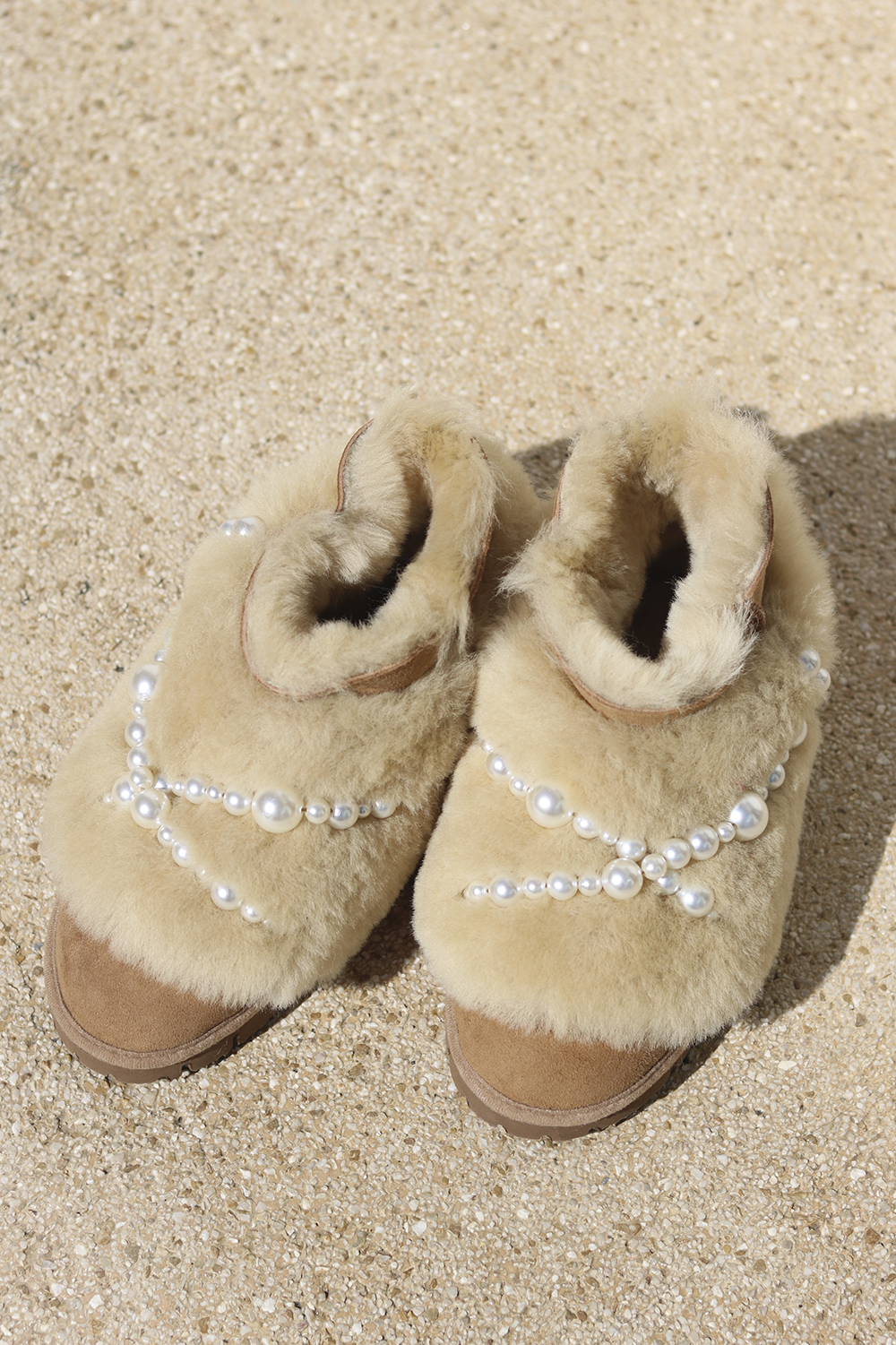 TATA PEARLS, the shearling booties