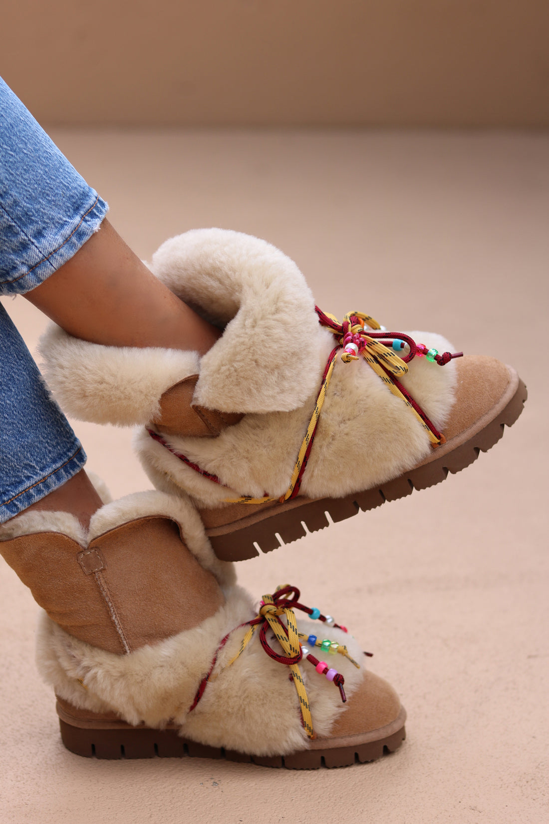 LOLA, the shearling boots