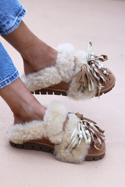 LOLA FESTIVE EDITION, shearling loafers