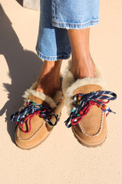 LOU, the shearling mocassins - tan