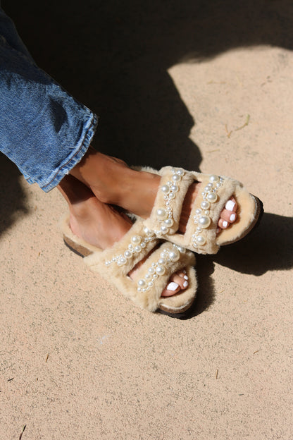 PRE-ORDER: MIMI PEARLS