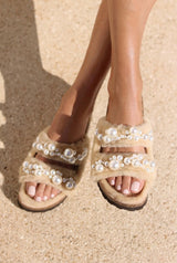 MIMI PEARLS, the shearling sandals