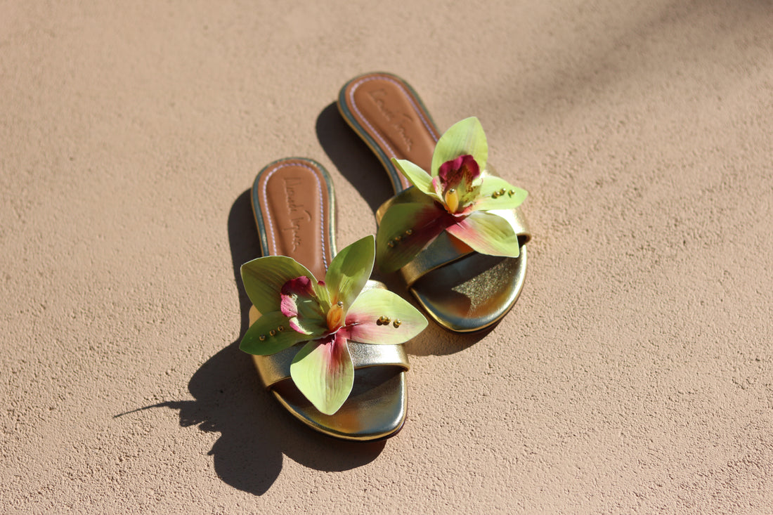 MARTHA, GOLD FLOWER SLIDES