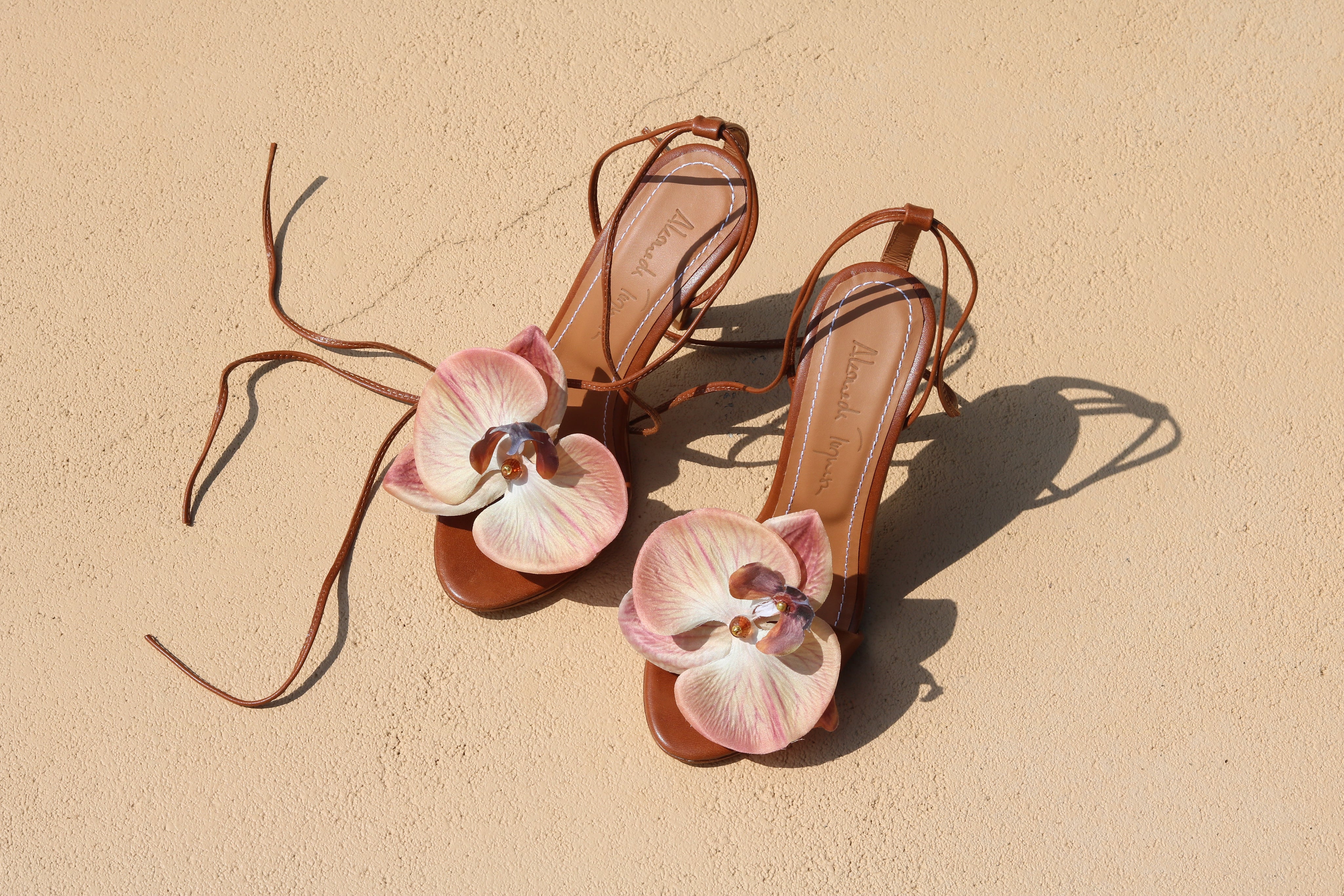PRUDENCE BROWN, sample sale