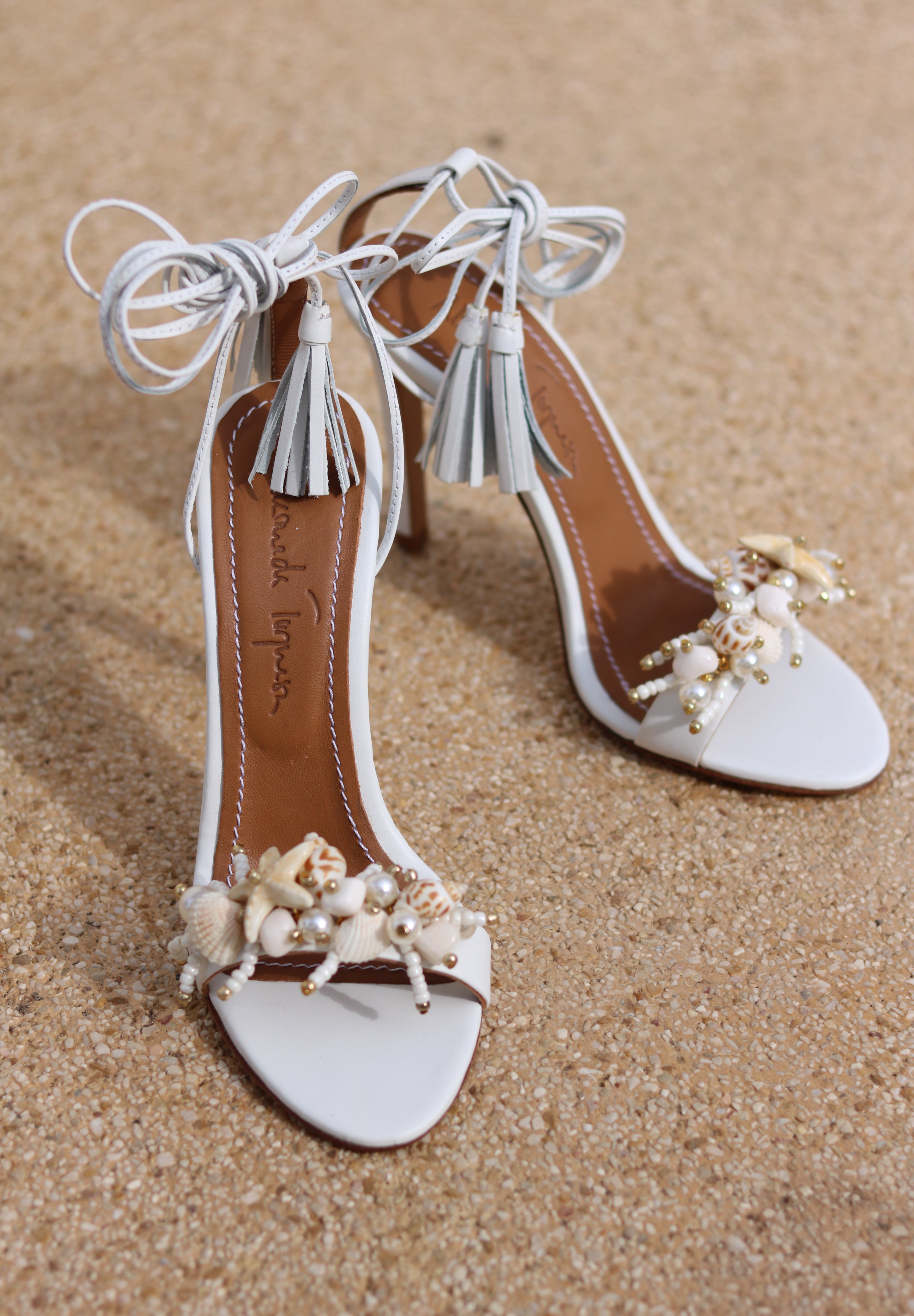 Sirena, sample sale