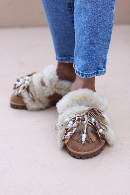 LOLA FESTIVE EDITION, shearling loafers
