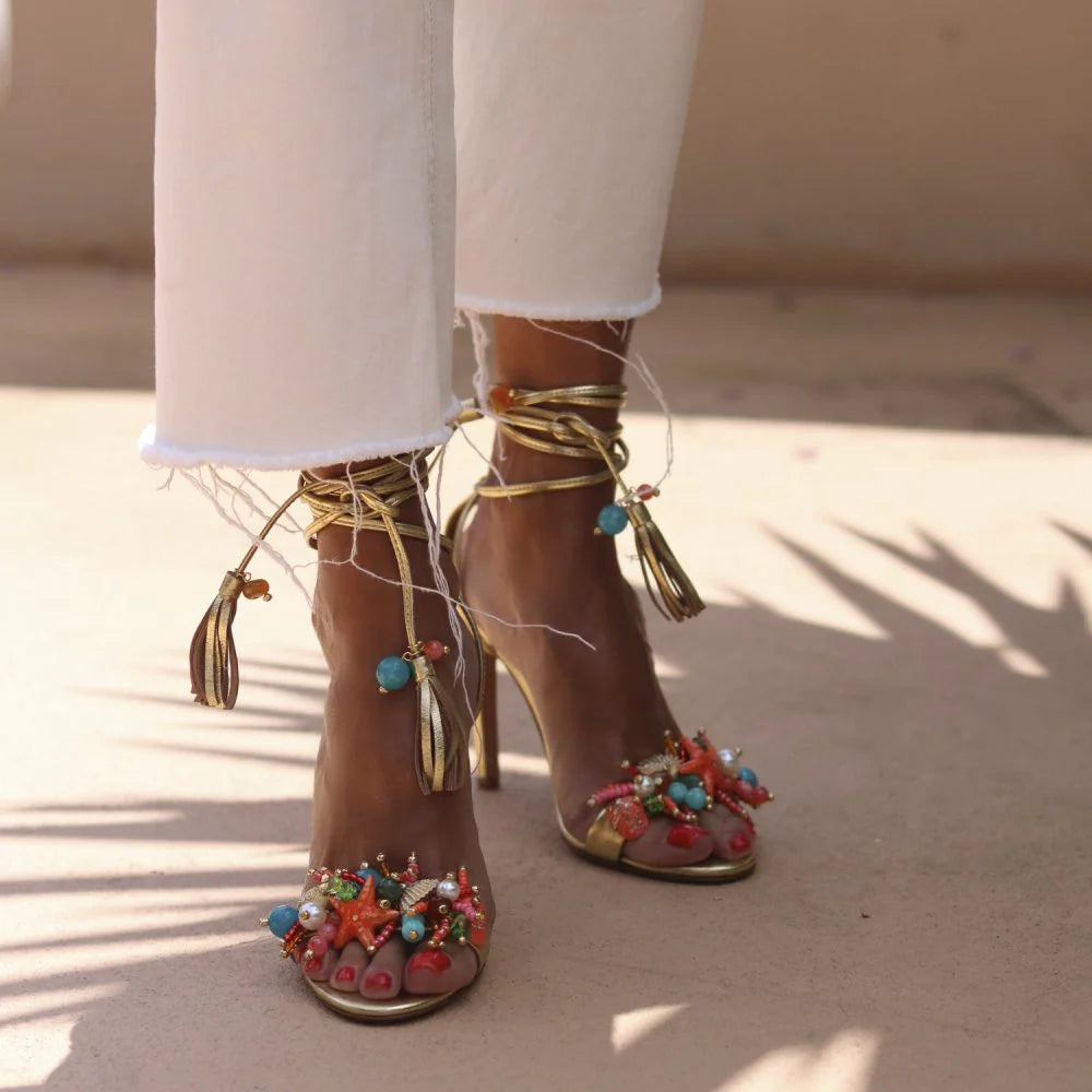 BAHAMAS, heels