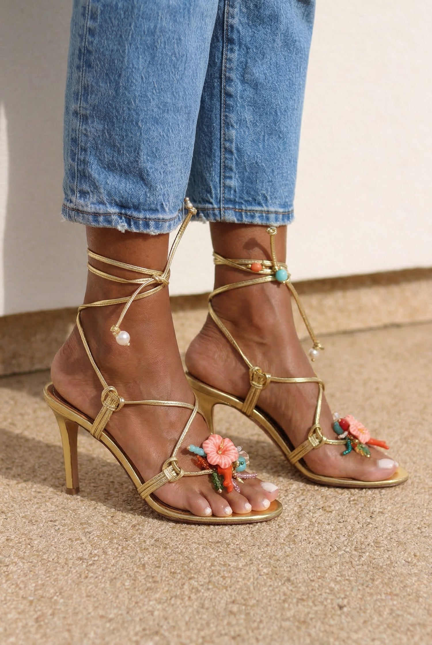 CORALIE, golden heels