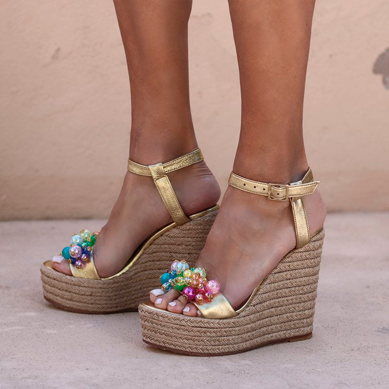 BUBBLICIOUS, holiday-ready