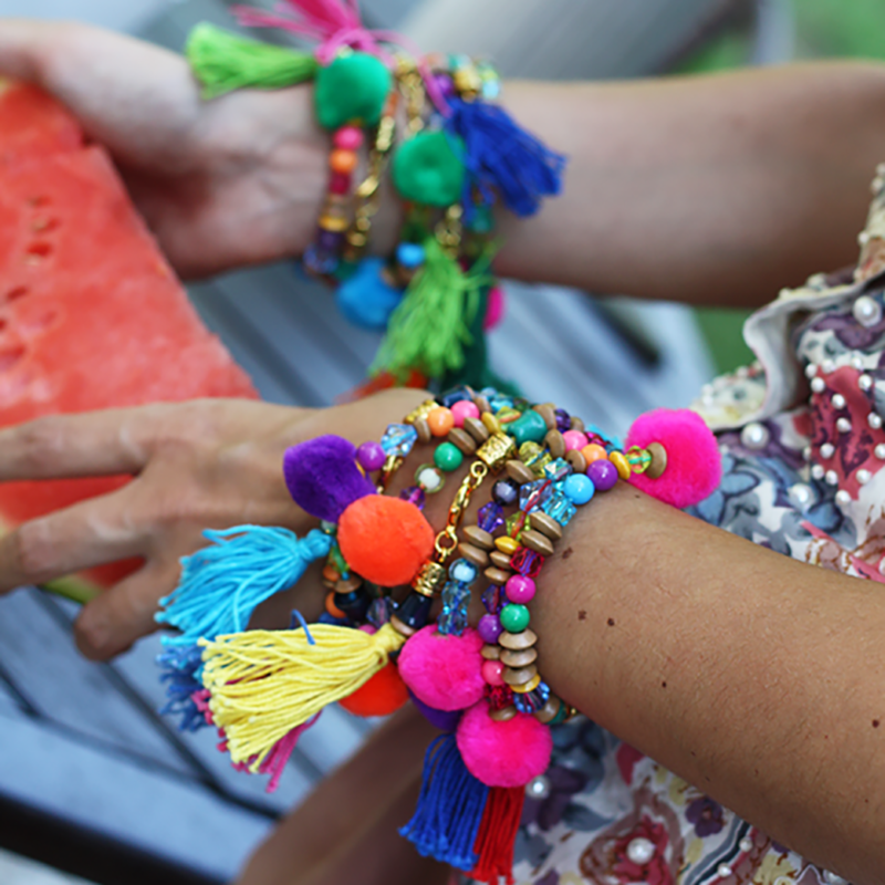 THE POM POM TO MY TASSEL - COLORS (pack three bracelets)